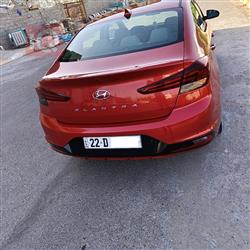 هیوندای ئەلەنترا